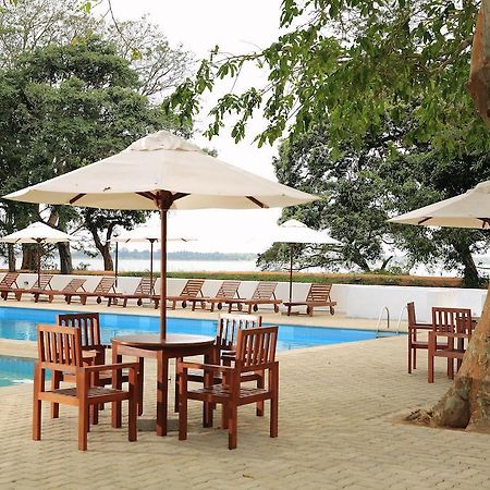 The Lakeside At Nuwarawewa Anuradhapura Exterior photo