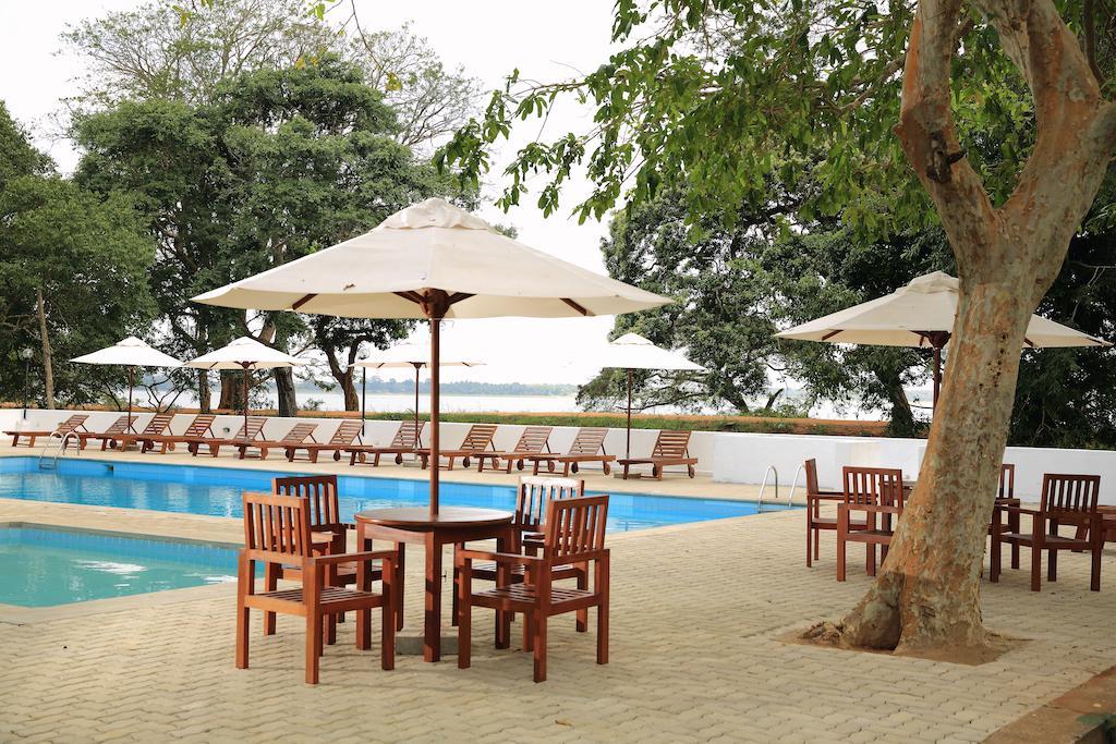 The Lakeside At Nuwarawewa Anuradhapura Exterior photo