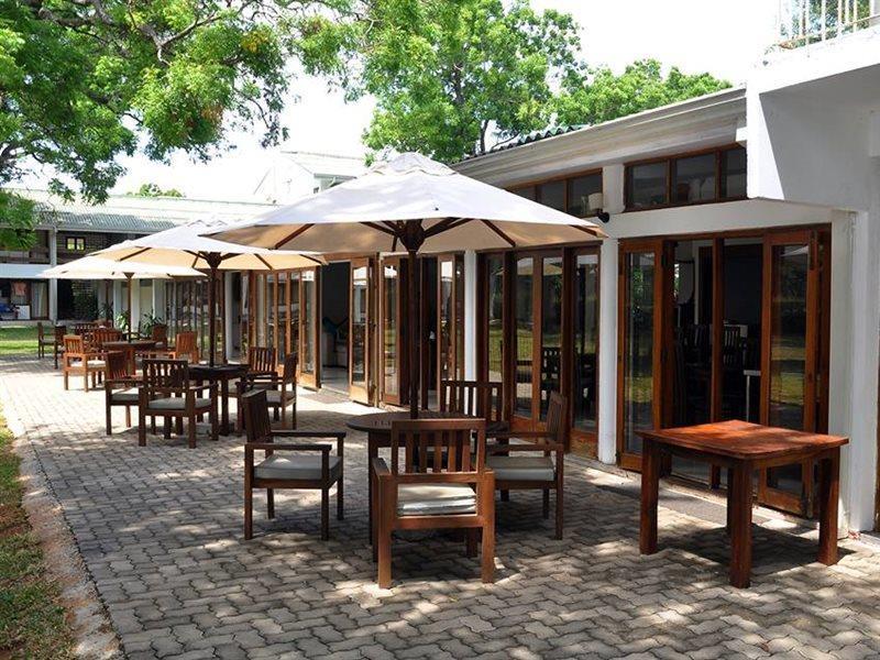 The Lakeside At Nuwarawewa Anuradhapura Exterior photo